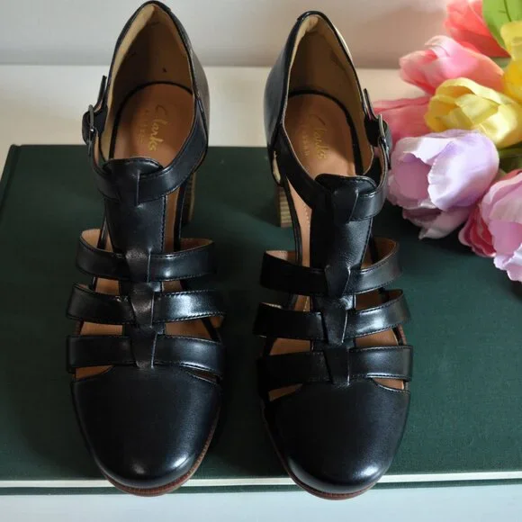 Clarks Artisan Ciera Gull Black Leather T-Strap Sandals - Picture 10 of 14